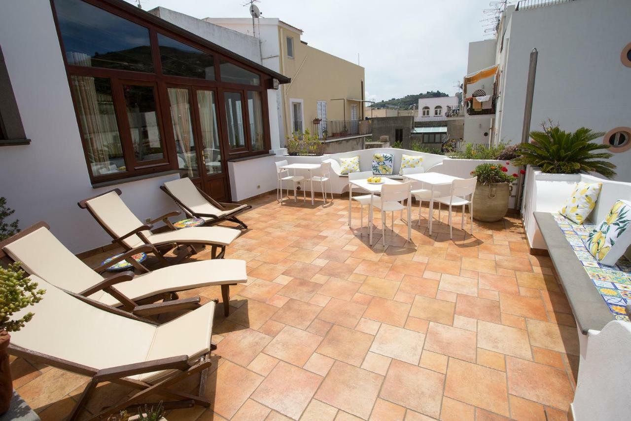 Diana Brown B&B Affittacamere Đảo Lipari Ngoại thất bức ảnh